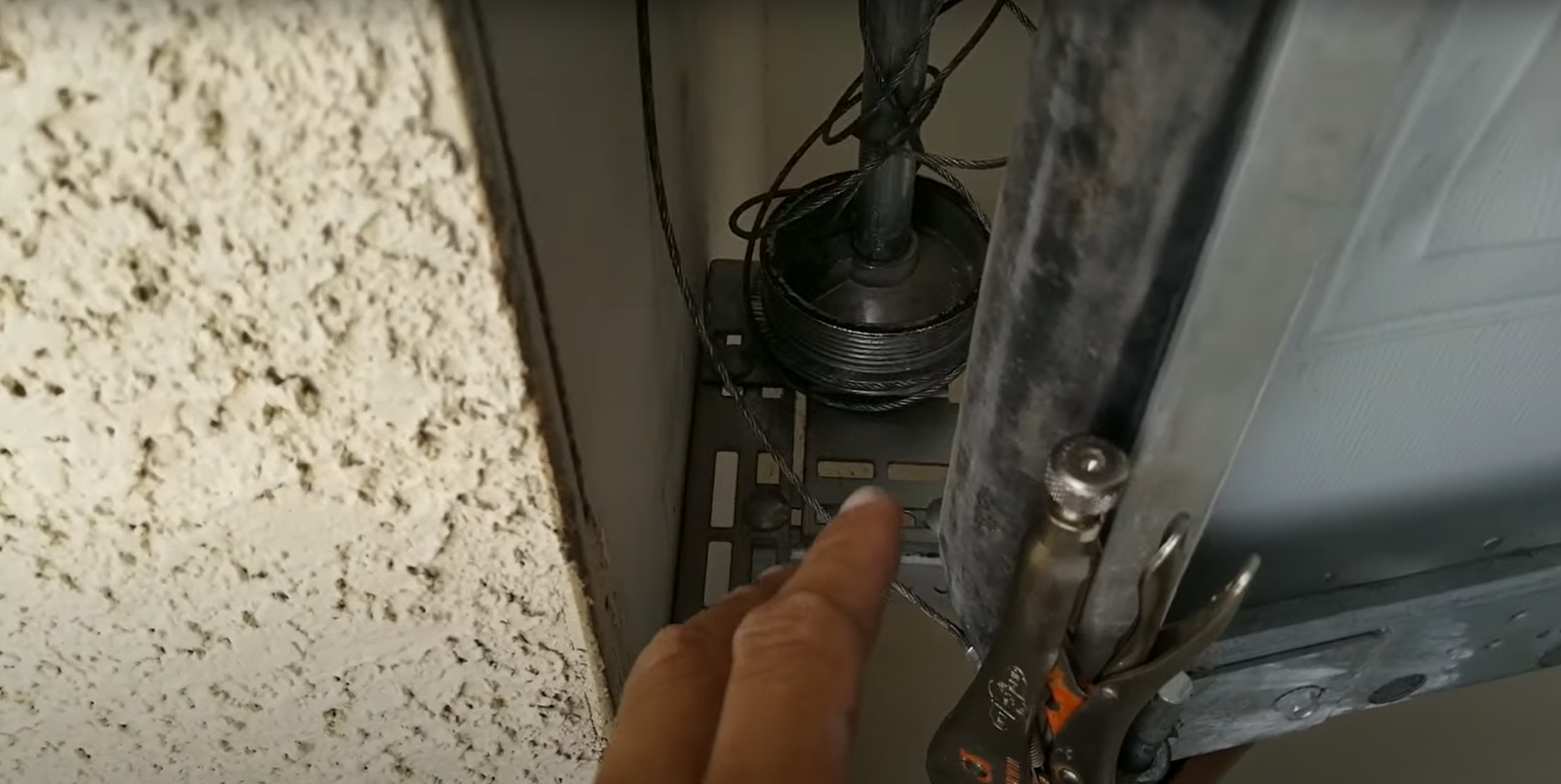 garage door cable repair