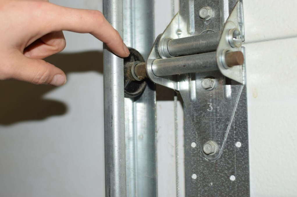 Garage Door Roller Hardware Overhaul Heath OH