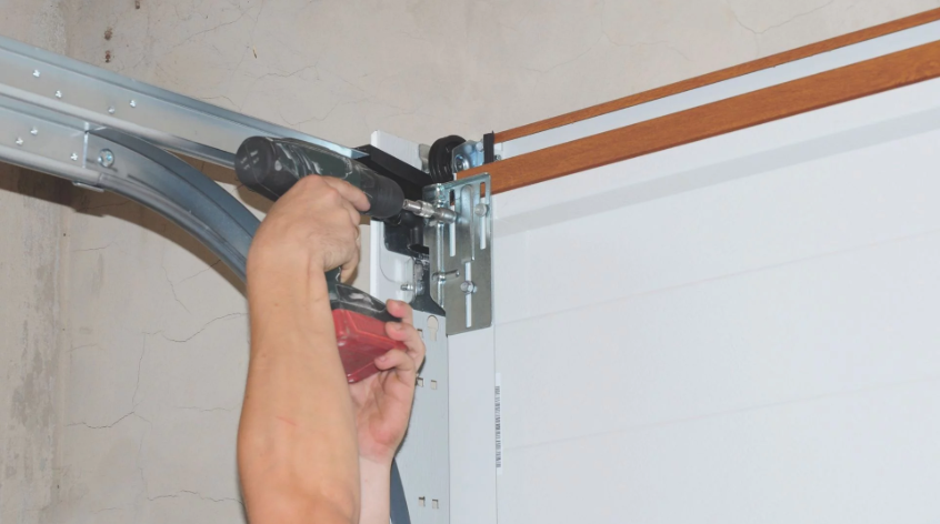 Off-Track Garage Door Repair Heath OH